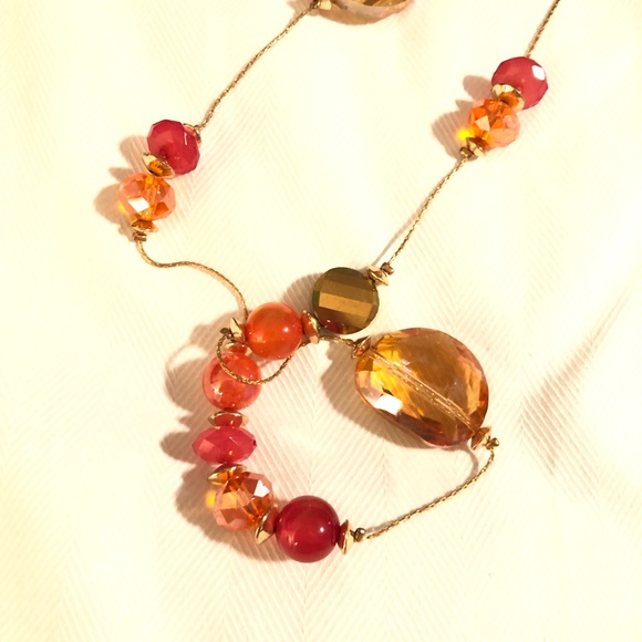 NWT Shop Style Coral/ Gold Necklace and Earring set - Picture 8 of 11